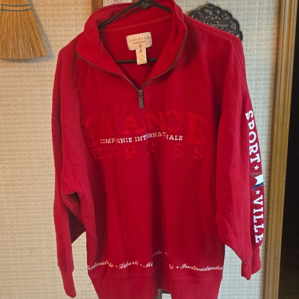 Express Athlétique Red sweatshirt "France Compagnie Internationale" Sport Ville"